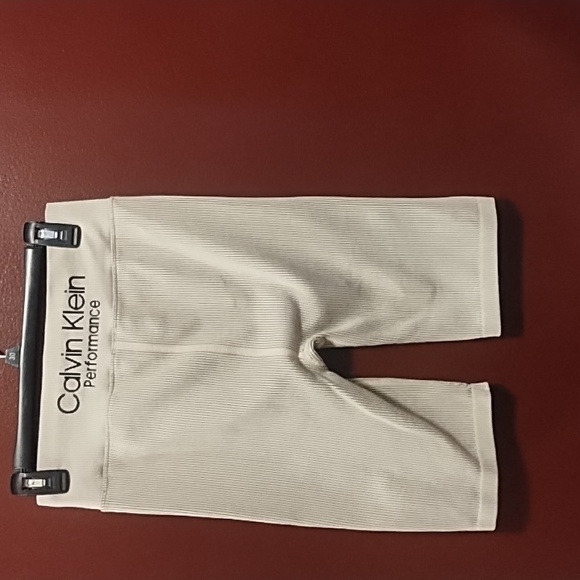 Calvin Klein Performance Cream Ribbed Shorts - Picture 3 of 5